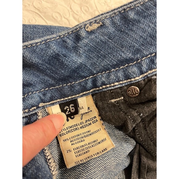 Miss Me boot cut 26 Jeans Distressed embellished with rhinestones - Picture 11 of 11